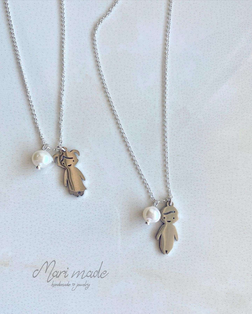 Unique silver necklaces