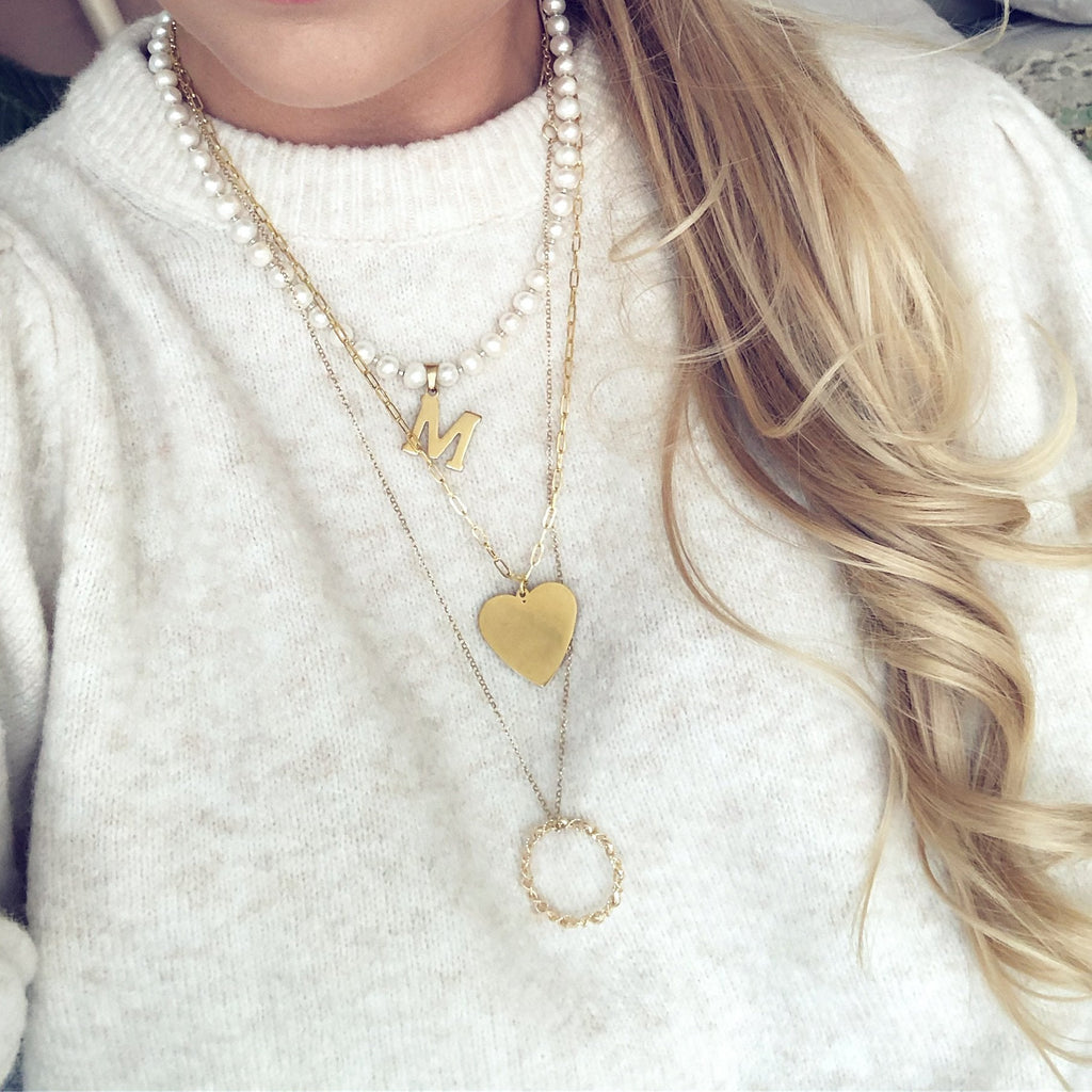 Minimalist necklace with gold heart