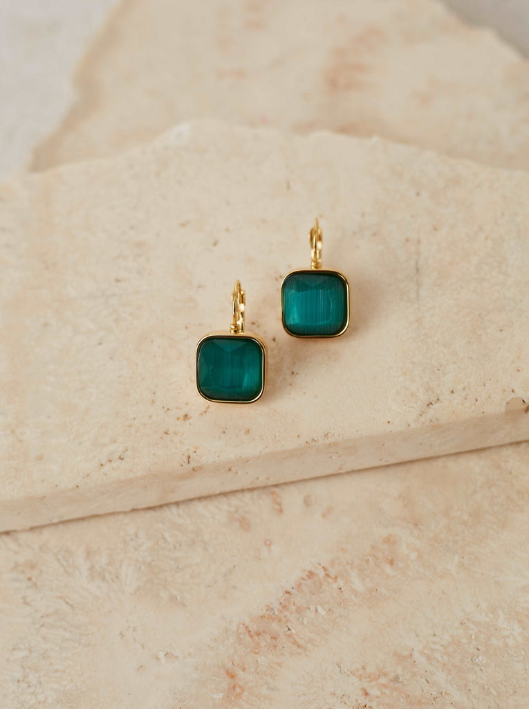 Emerald green earrings