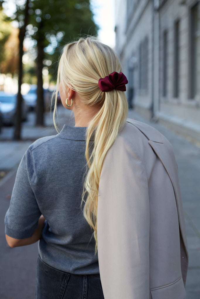 Handmade burgundy hair clip