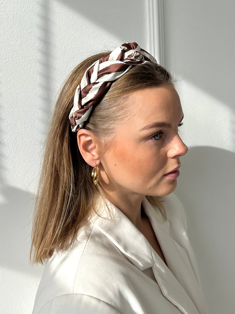 White and brown woven headband