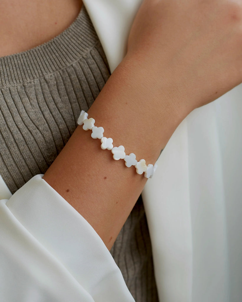 Off White shell bracelet