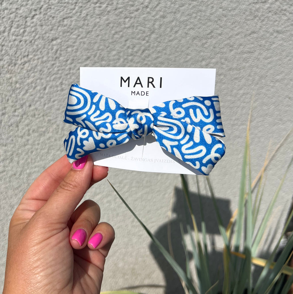 Blue hair clip for summer