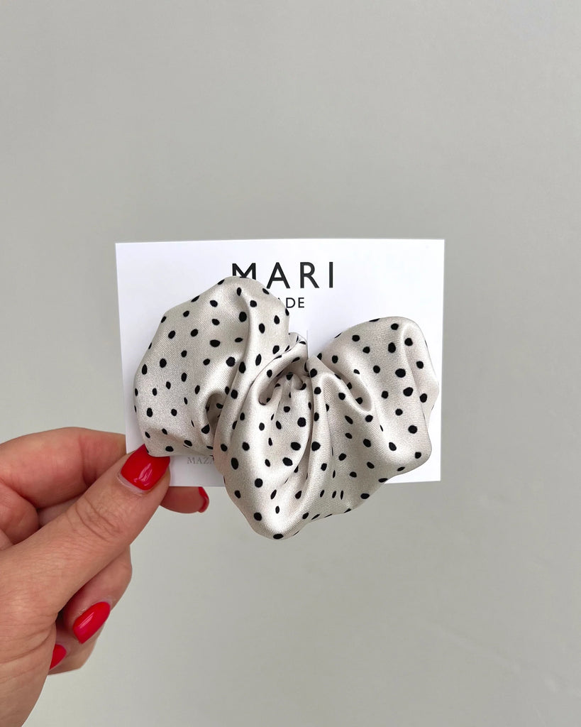 DOTTED SCRUNCHIE BARRETTE