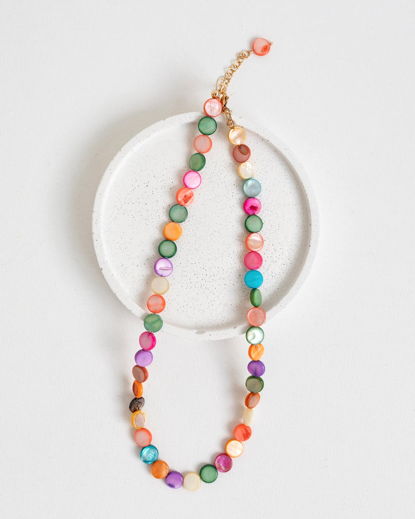 Colorful oval necklace 