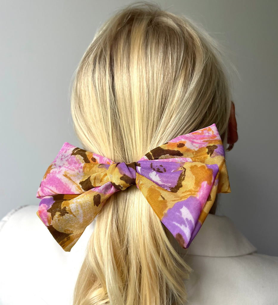 Bright hair clip