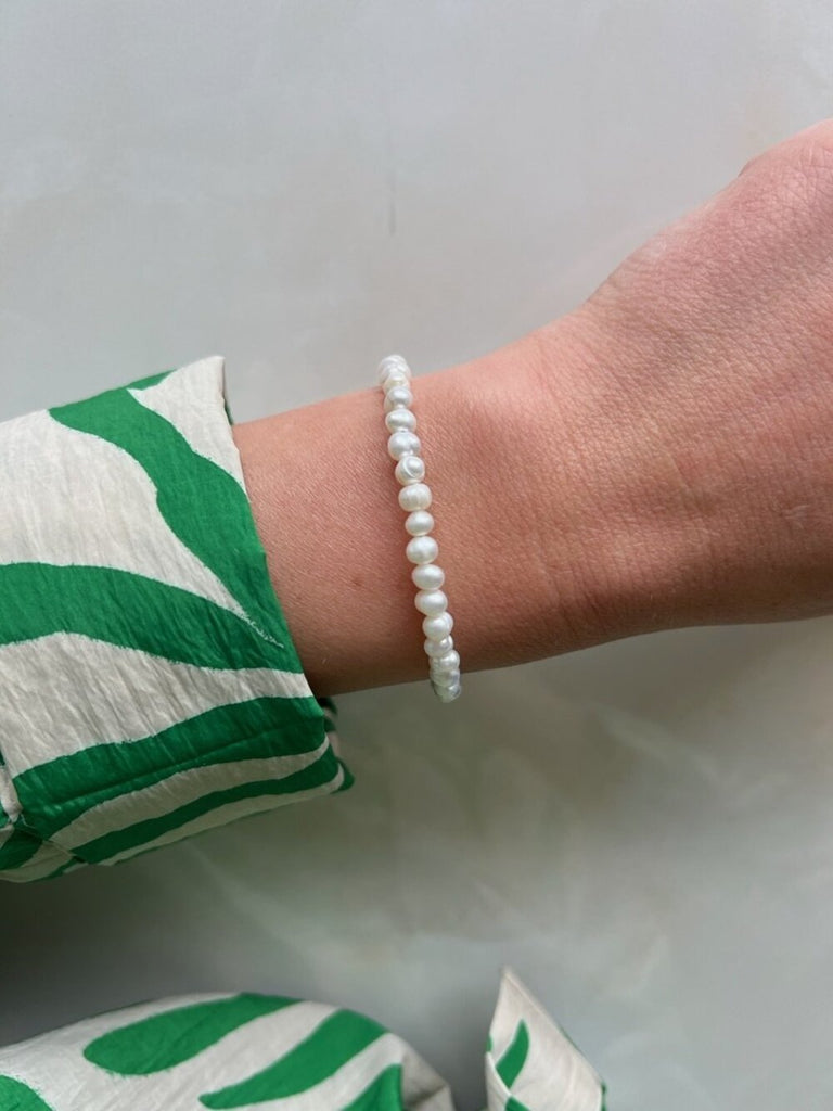 CLASSIC PEARLS bracelet