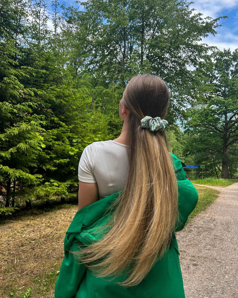 Colorful hair clip for summer