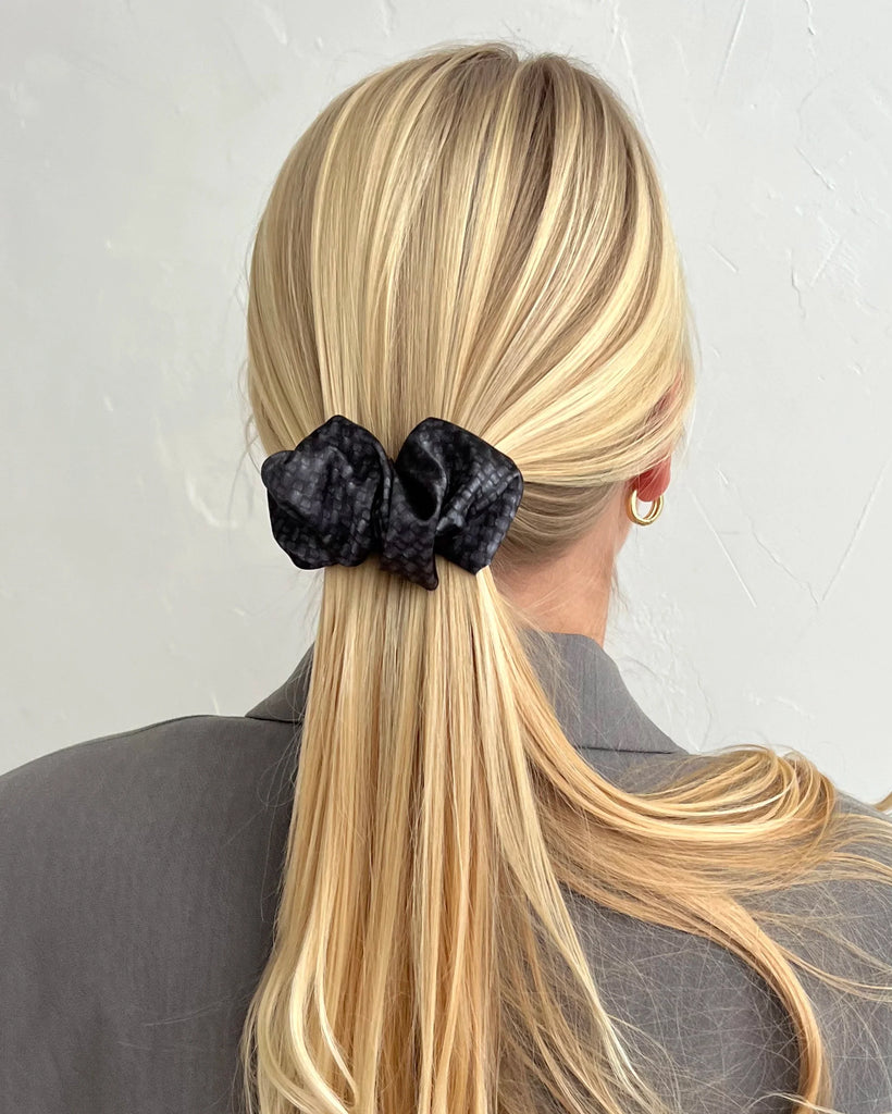 Dark grey scrunchie barrette