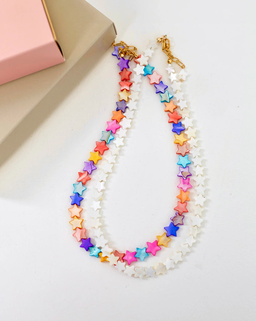 Stylish necklaces for vacation
