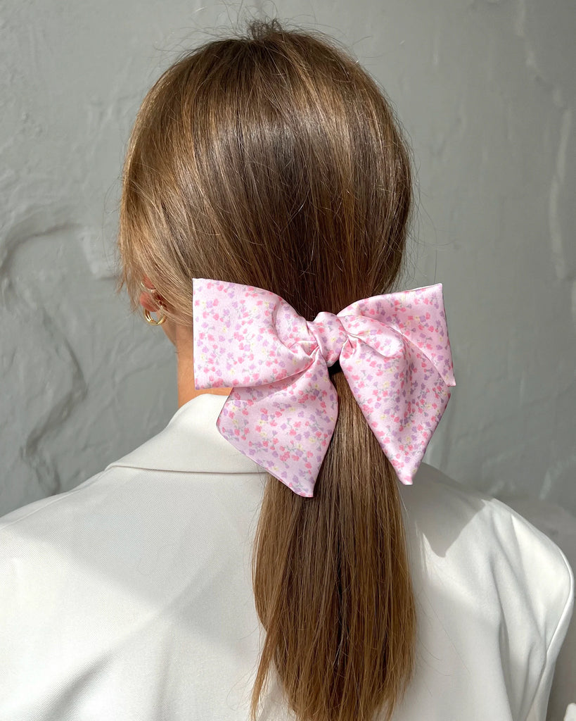 Pink bow