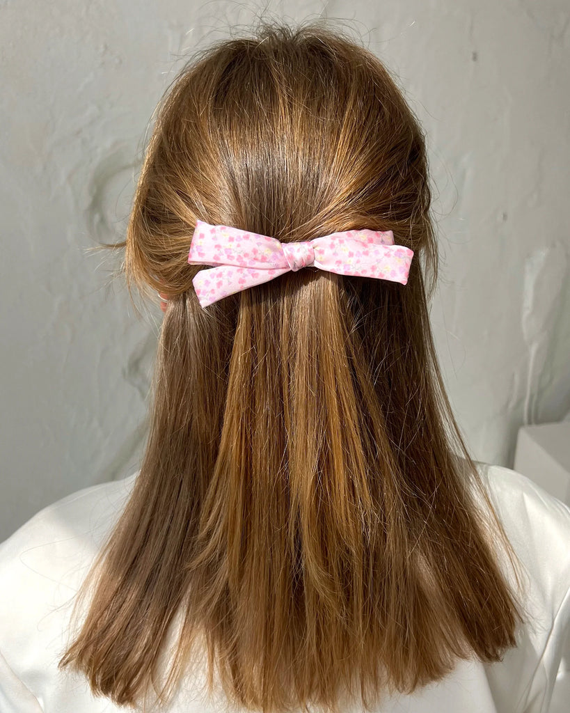 Handmade mini bow hair clip