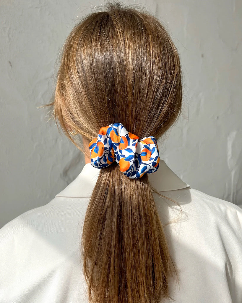 Bright scrunchie hair clip