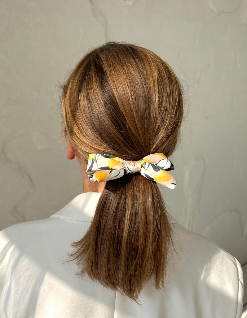 Lemon hair clip for summer