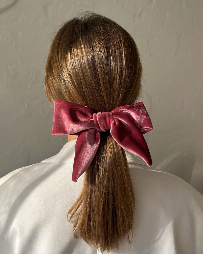 Pink bow hair clip