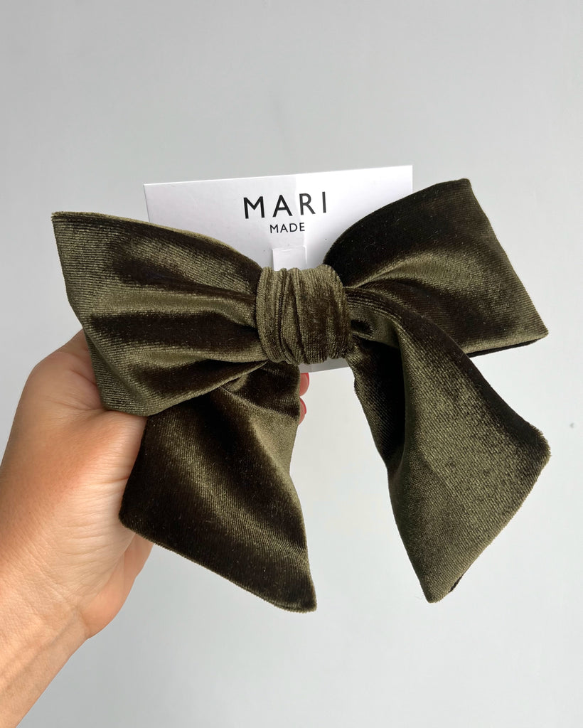 MOSS BOW BARRETTE