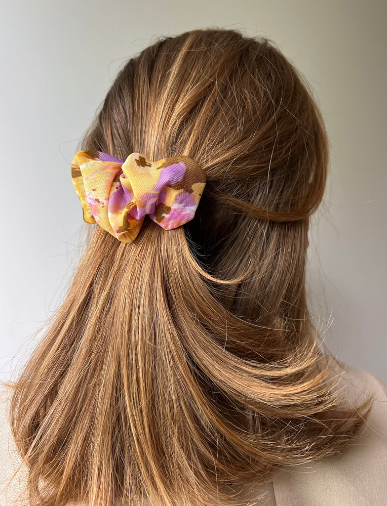 Yellow hair clip