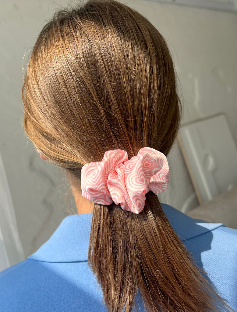 Pink and white hair clip