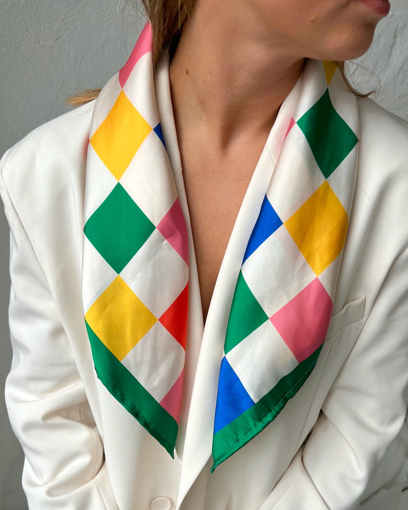 Stylish scarf