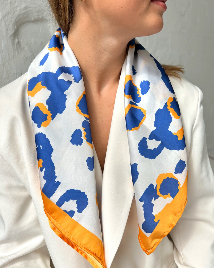 Made in Lithuania scarf