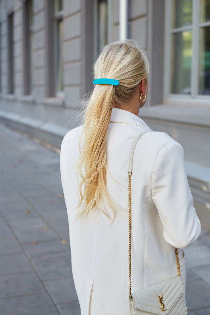 Light blue plain long barrette