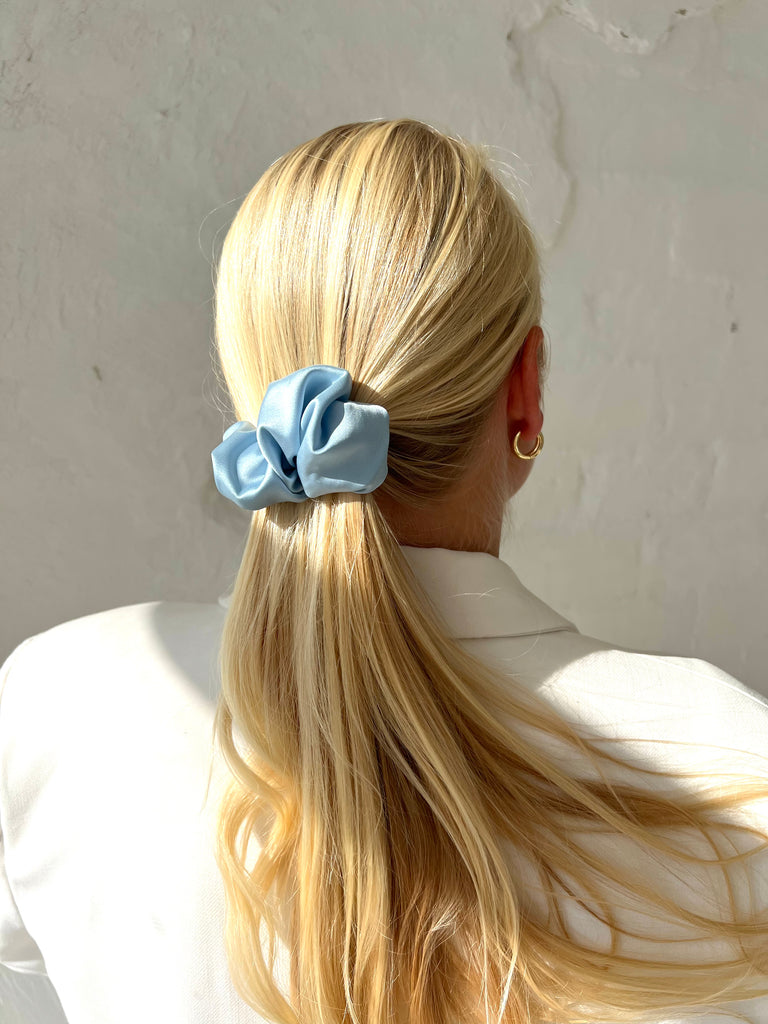 Baby blue scrunchie hair clip