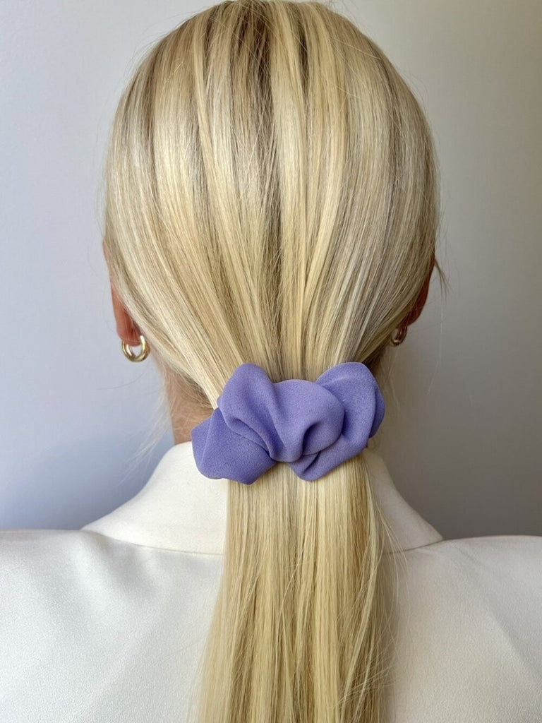 LAVENDER SCRUNCHIE BARRETTE