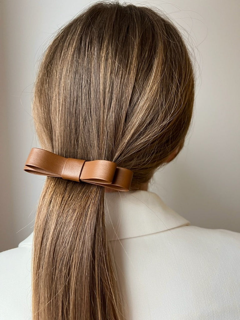 Brown ribbon hair clip