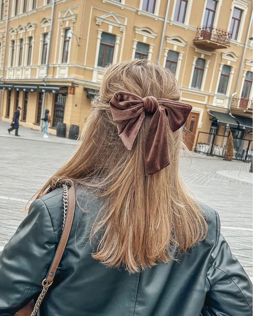 BROWN BOW BARRETTE