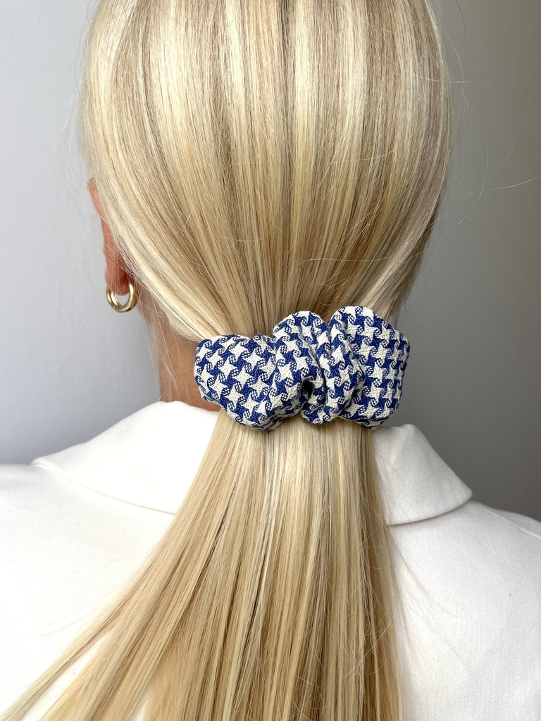 Blue Paris scrunchie barrette