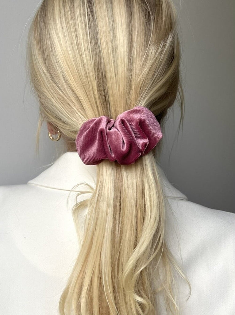 Pink velvet scrunchie barrette