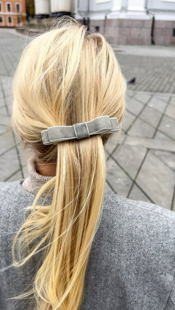 GREY RIBBON BARRETTE