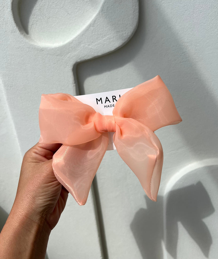 Peachy bow hair clip