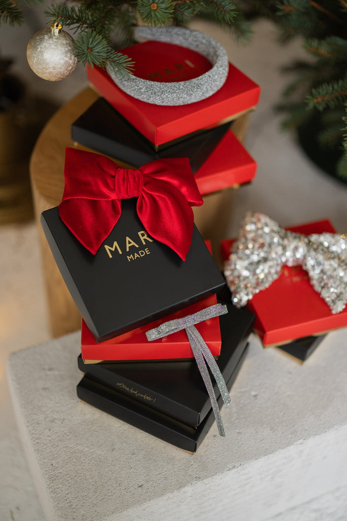 Hair accessories for exclusive looks