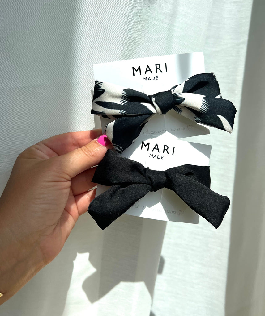 Must have hair clips