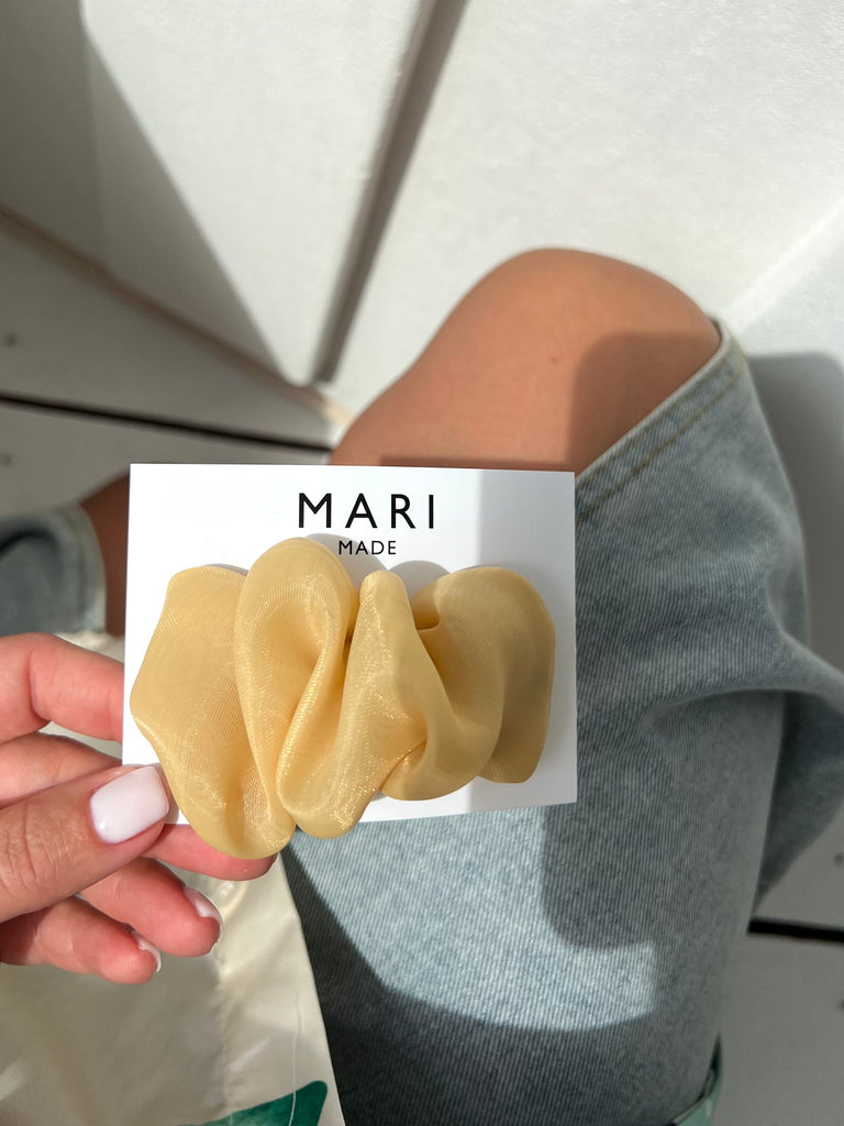 CARAMEL SCRUNCHIE BARRETTE