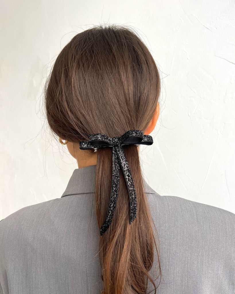 Small sparkling black mini hair clip