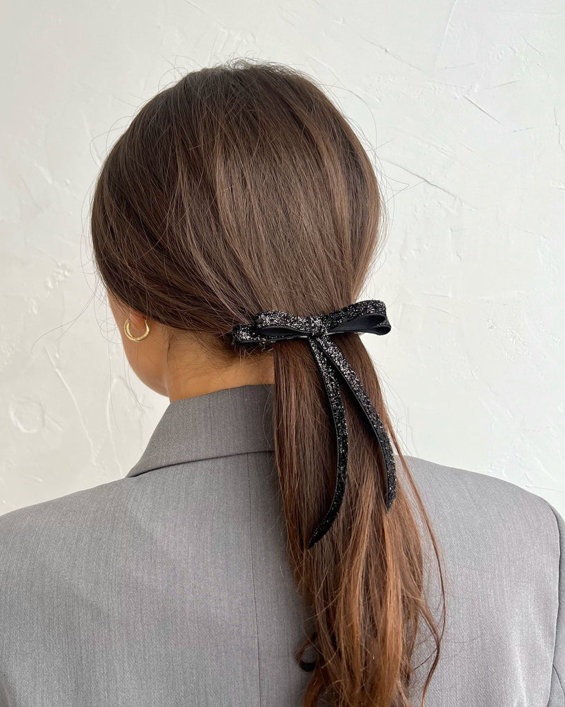 Shining black mini ribbon hair clip