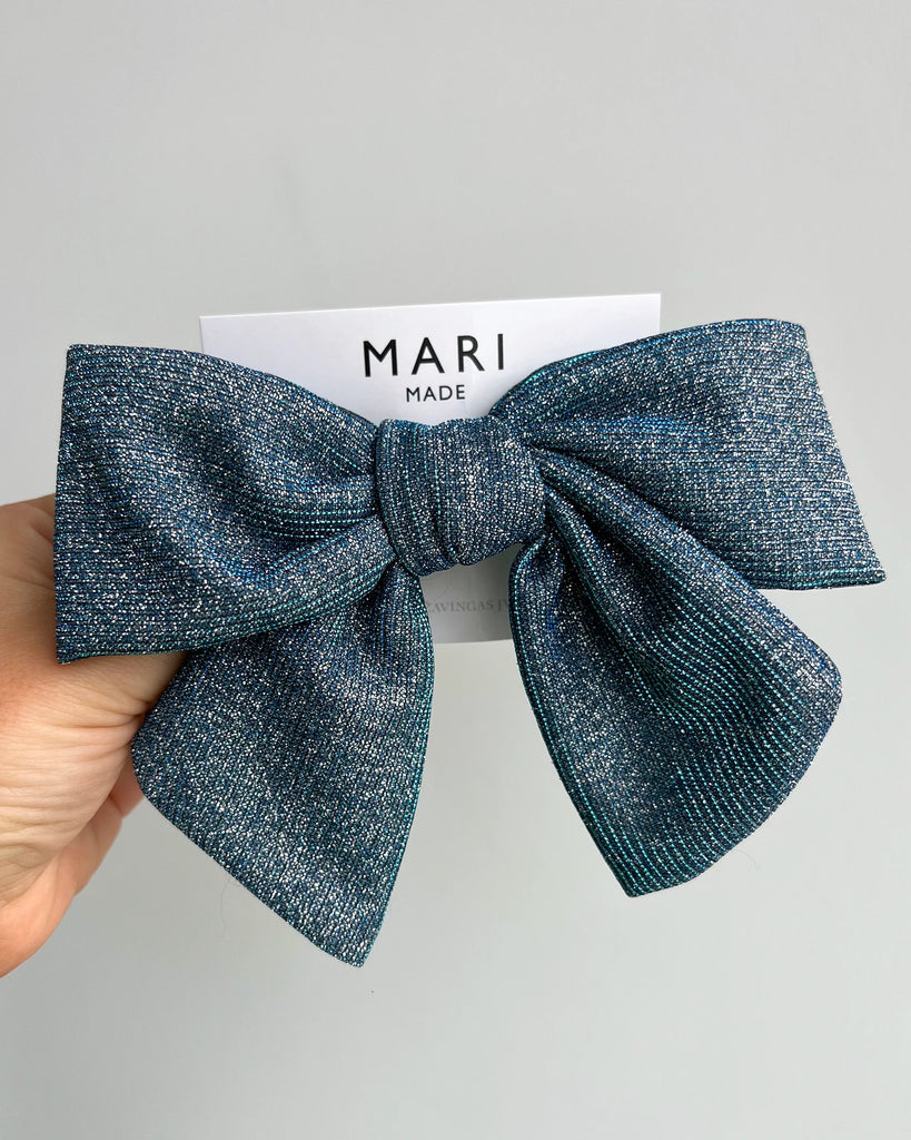 Shining blue bow hair clip