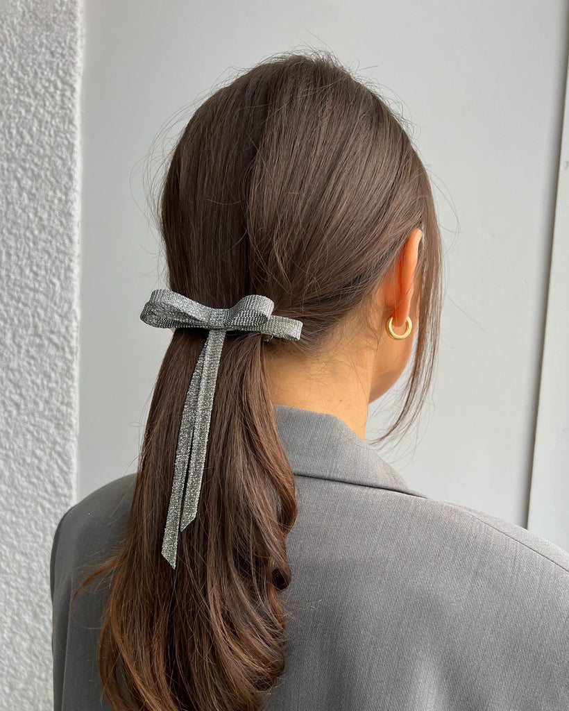 Shining silver mini ribbon hair clip