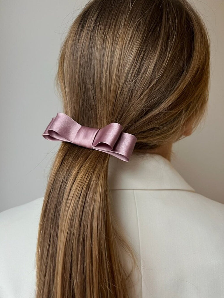 Light pink ribbon hair clip